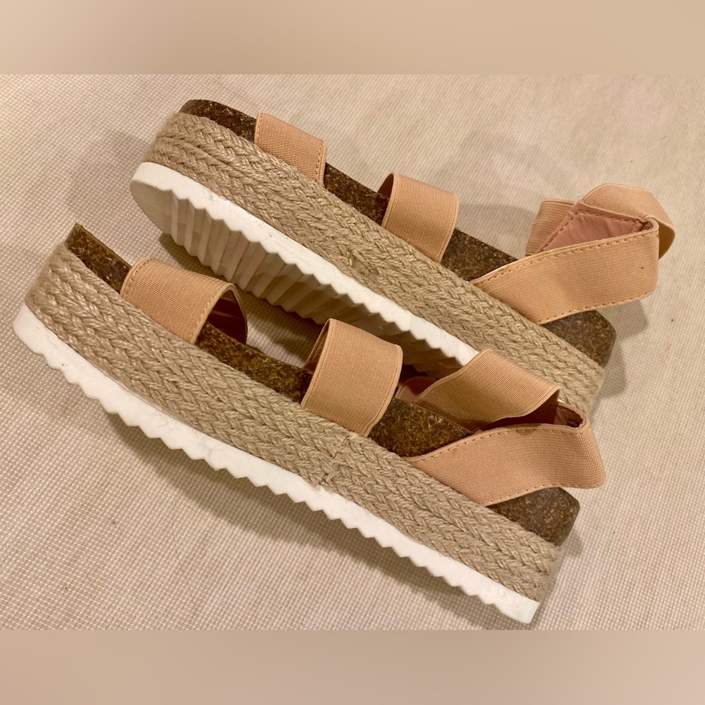 Sandals - Picture 5 of 5